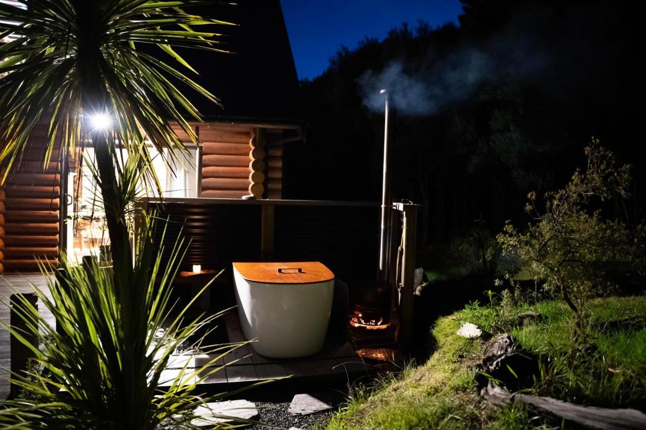 Totara Lodge - Unwind, Relax & Enjoy - Mt Lyford المظهر الخارجي الصورة